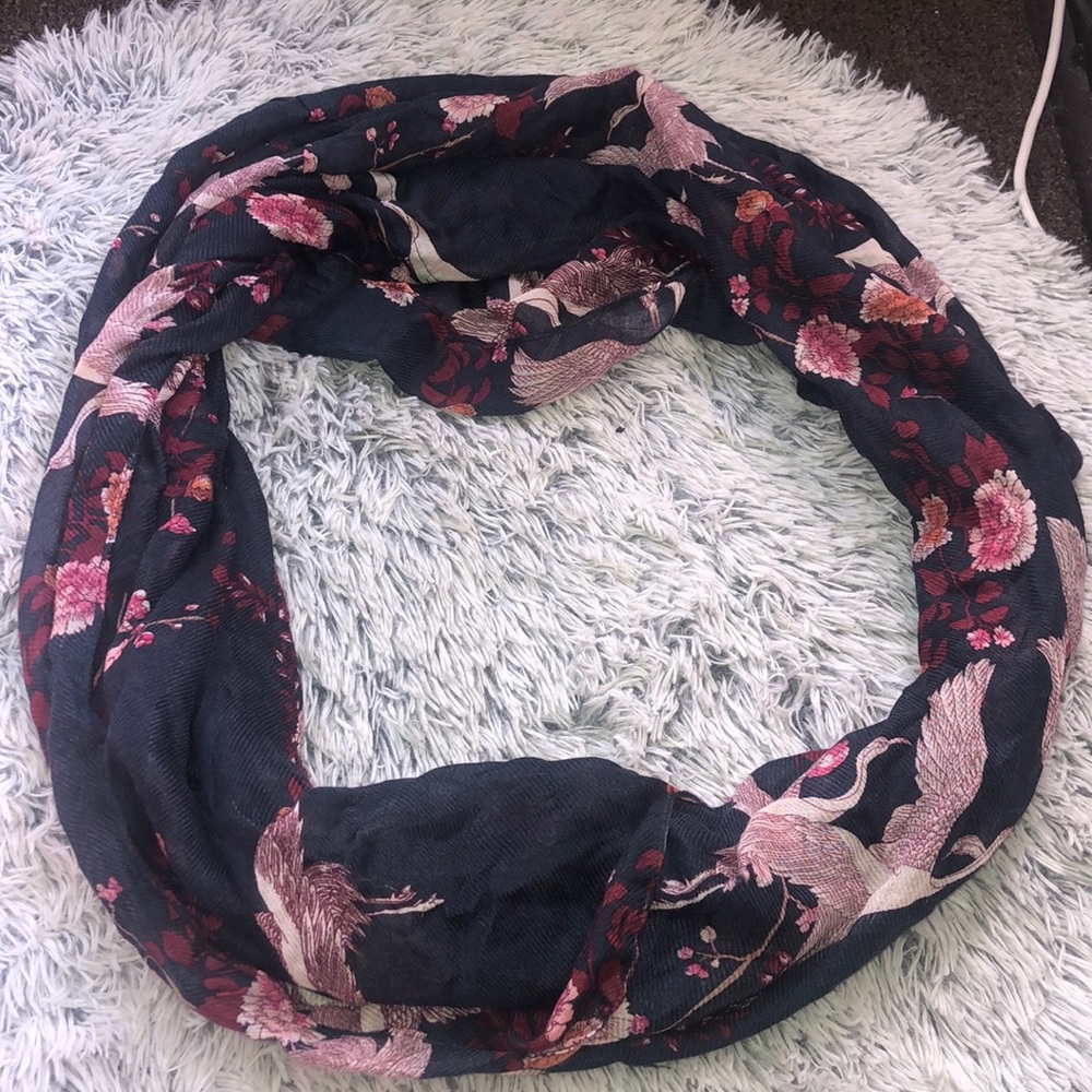 Infinity scarf